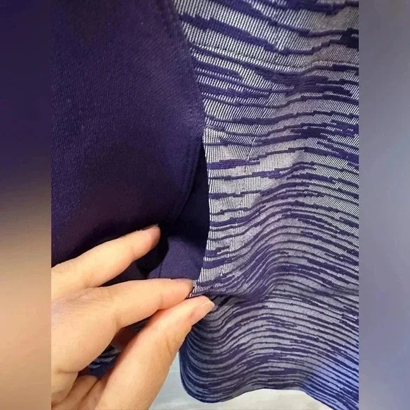 Pearl Izumi Flash Hoodie Pullover Purple Long Sleeve Cycling Shirt- medium - Picture 6 of 7